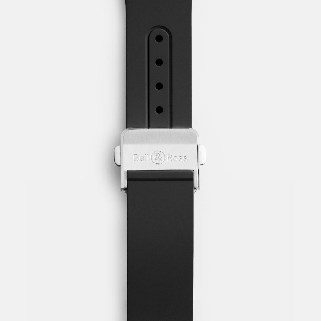 montre br x5 black steel