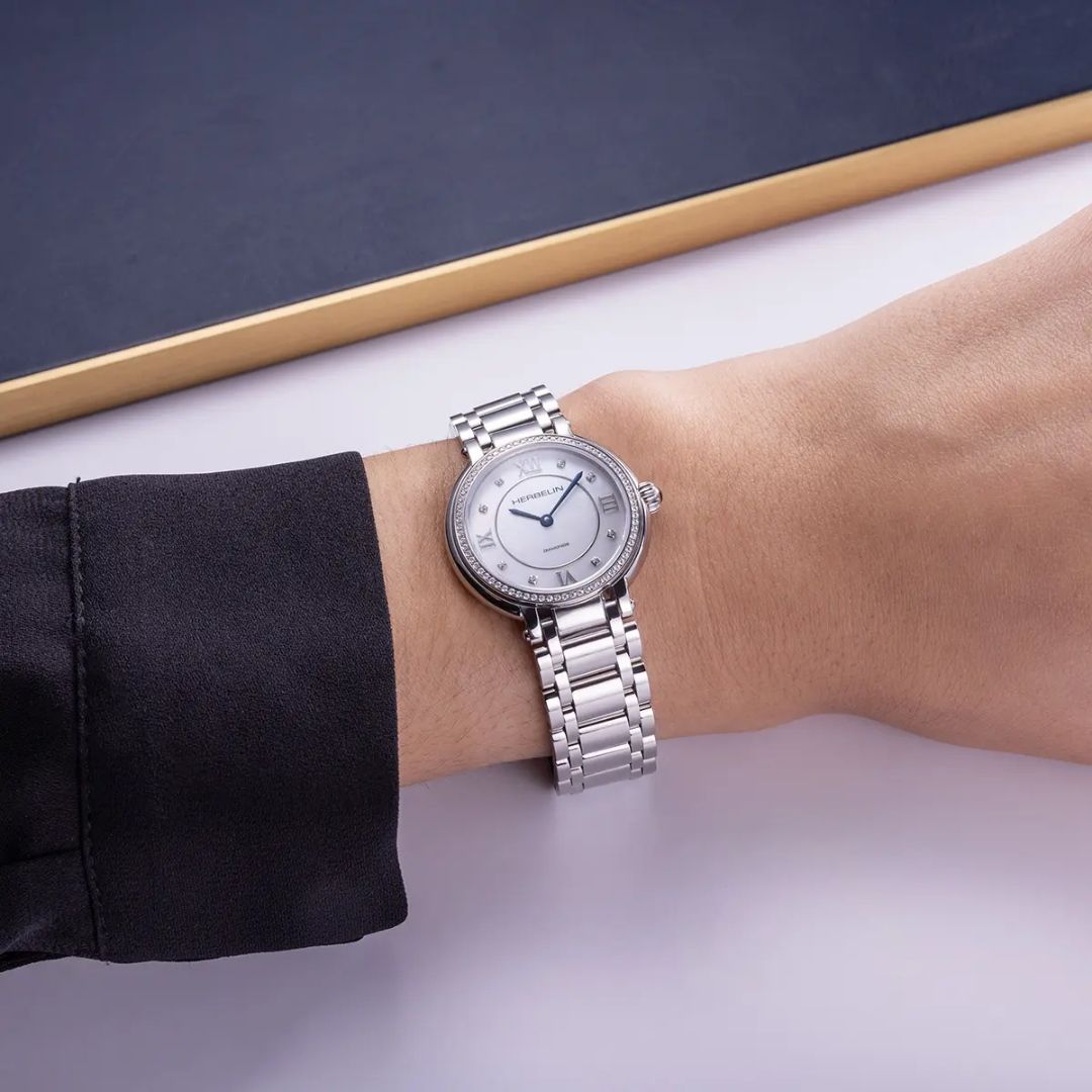 montre galet, diamants