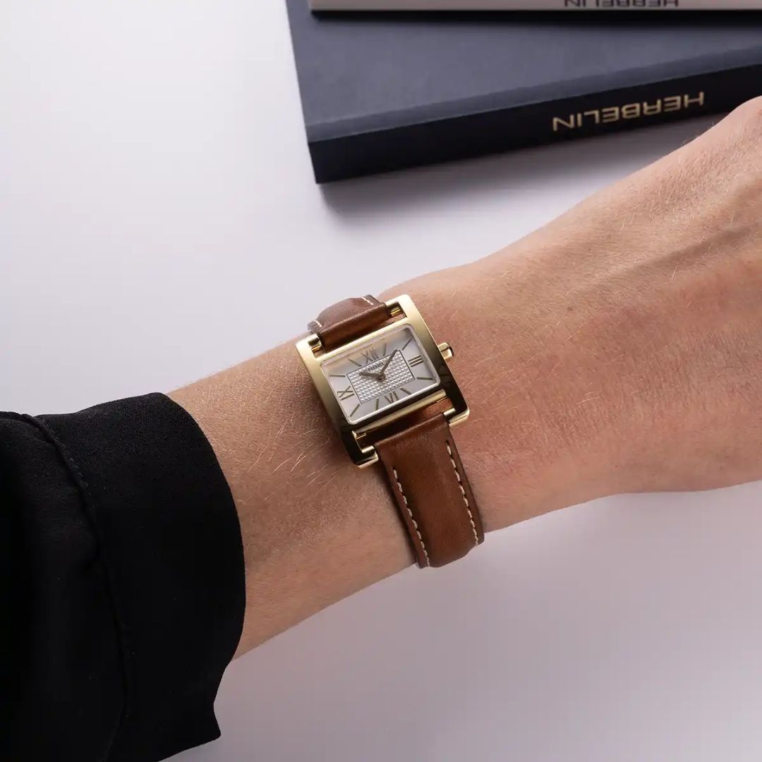montre ve avenue pvd or jaune & cuir brun