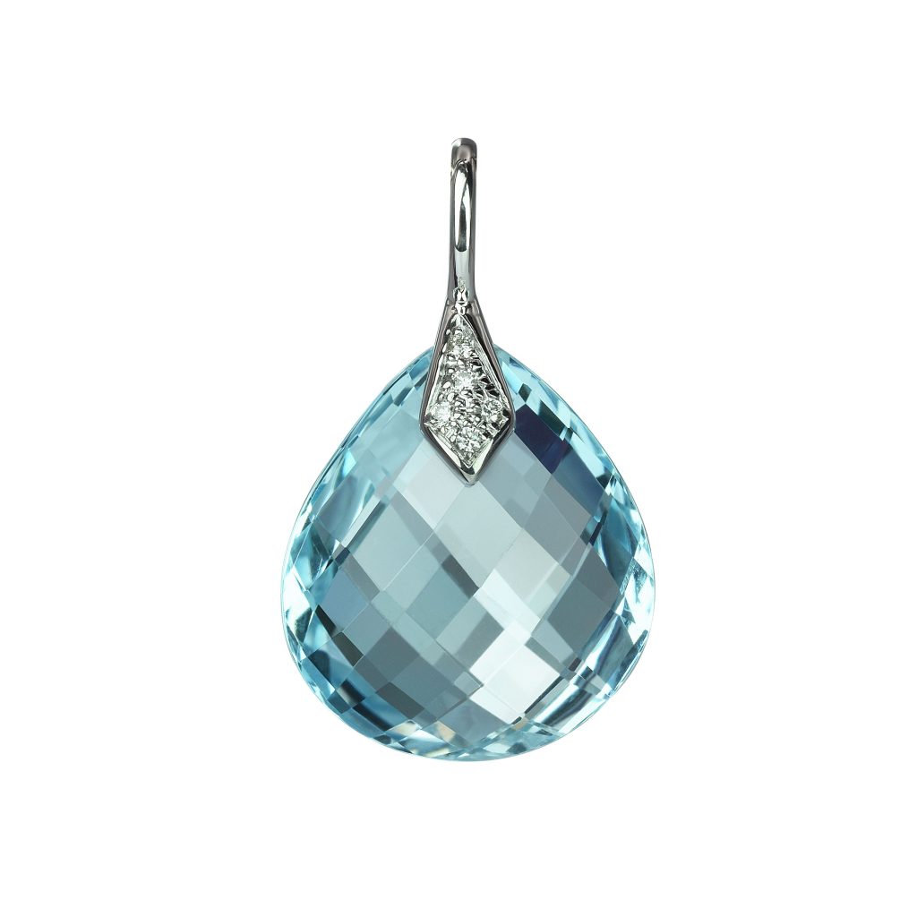 pendentif topaze bleue et diamants, or blanc