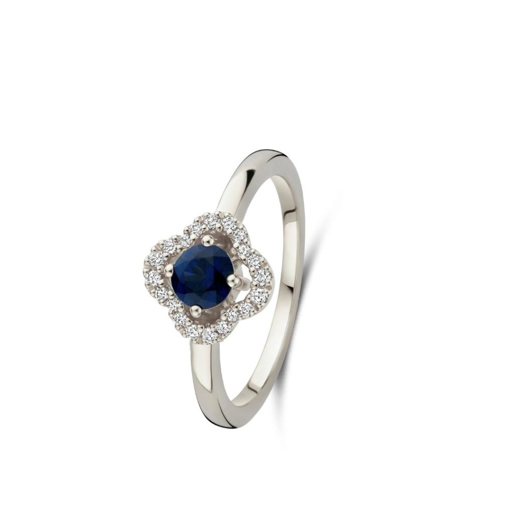 bague trèfle saphir bleu, or blanc, t 53